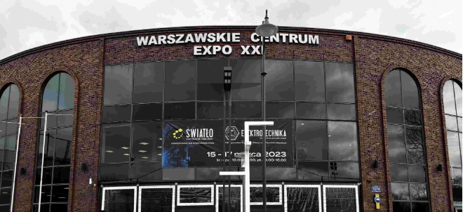 High-Quality Acrylic Sheets | DanimMark